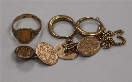 A 9ct gold signet ring, a pair of 9ct gold cufflinks and a pair of 9ct gold hoop earrings, etc. 10.8g gross.